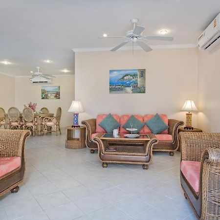 Butterfly Garden Boutique Residences Large Luxury Apts And Villas A Lifetsyle Destination By Neang, Everything You Need All Right Here 1-3 Bedrooms 110 To 190 Sq Mtrs, 2 Full Bathrooms, Rain Shower, Spa Bath, Bbq, Free Wifi, Staff 24-7, Close To Beac Pattaya Luaran gambar
