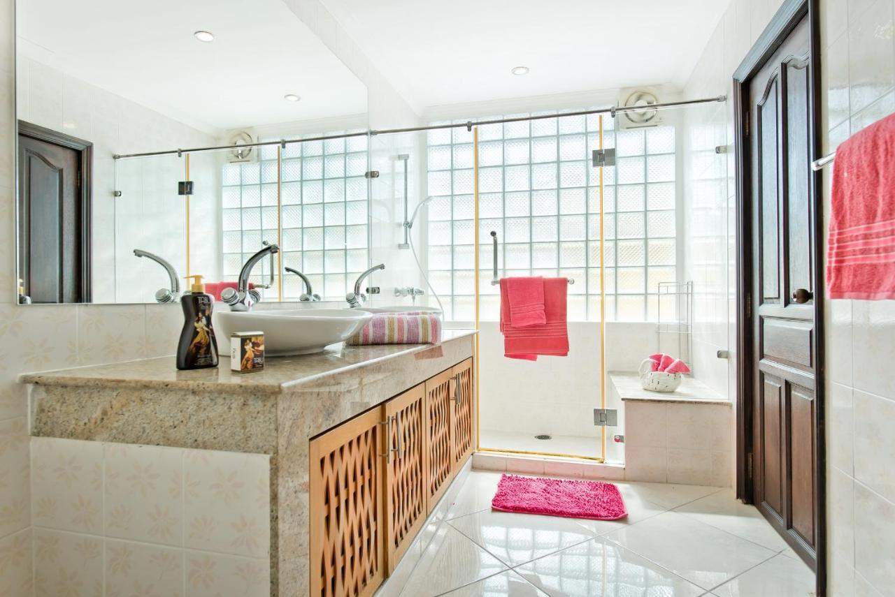 Butterfly Garden Boutique Residences Large Luxury Apts And Villas A Lifetsyle Destination By Neang, Everything You Need All Right Here 1-3 Bedrooms 110 To 190 Sq Mtrs, 2 Full Bathrooms, Rain Shower, Spa Bath, Bbq, Free Wifi, Staff 24-7, Close To Beac Pattaya Luaran gambar