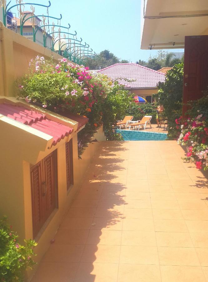 Butterfly Garden Boutique Residences Large Luxury Apts And Villas A Lifetsyle Destination By Neang, Everything You Need All Right Here 1-3 Bedrooms 110 To 190 Sq Mtrs, 2 Full Bathrooms, Rain Shower, Spa Bath, Bbq, Free Wifi, Staff 24-7, Close To Beac Pattaya Luaran gambar